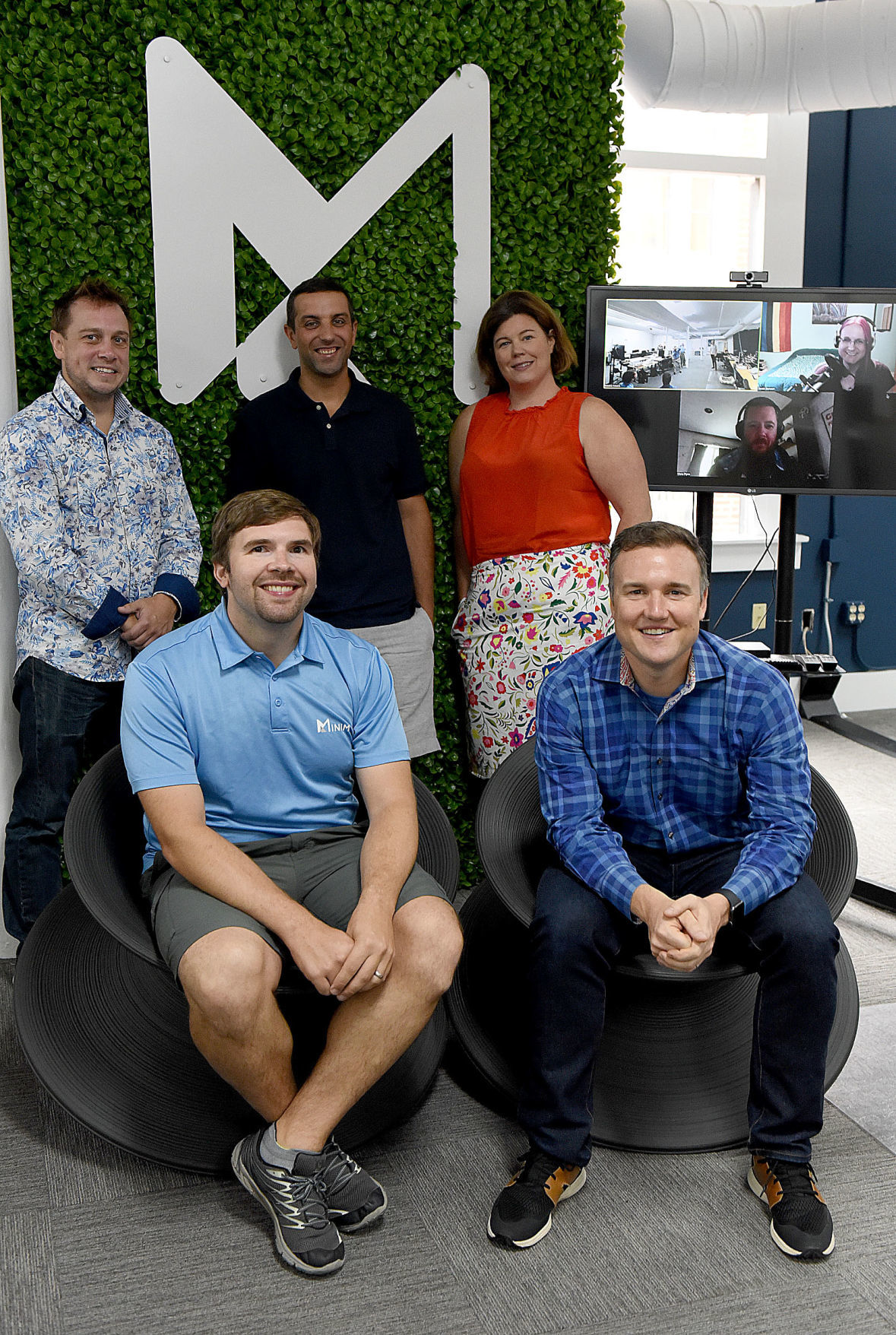 Dyn alums at Minim